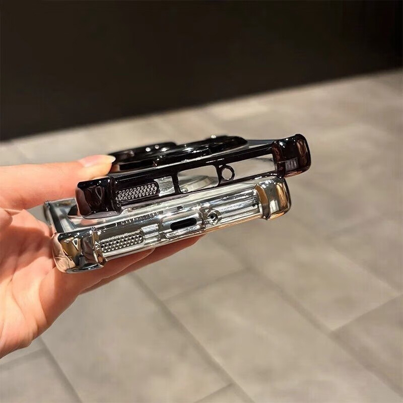 ピンクの小花柄フラワーフォンケース OPPO Reno 16 - Oppo Reno 12 のレビューと価格